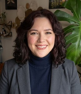 Clare Cruz
