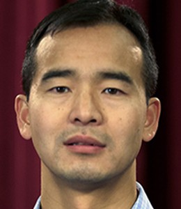 Yingwu Zhu