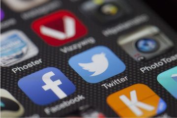 Reality Check: How to Recognize and Avoid Misinformation Online