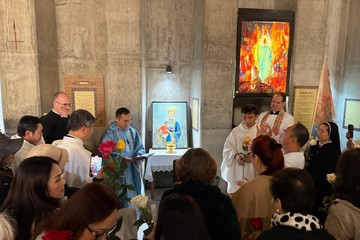 Connecting the World Through Art