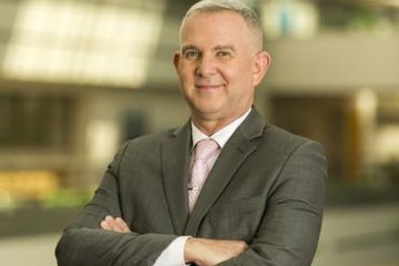 91̽�� Welcomes a New Provost