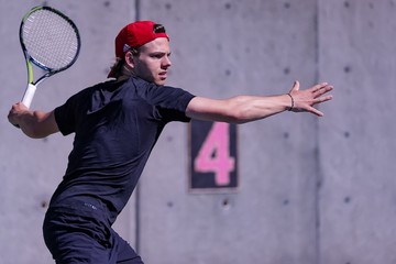 Men’s Tennis Player Julian Worn Earns Stan Bates Award

