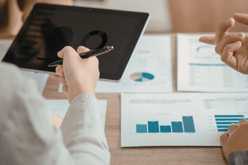  What Can You Do With a Business Analytics Degree? 6 Career Paths to Consider