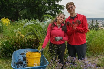 A Day to Give Back