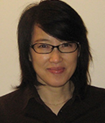 Daphne Qian Headshot