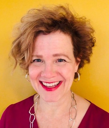 Peggy O’Boyle Fine Headshot