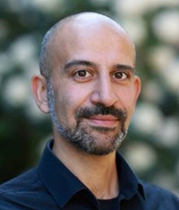 Onur Bakiner’s Headshot