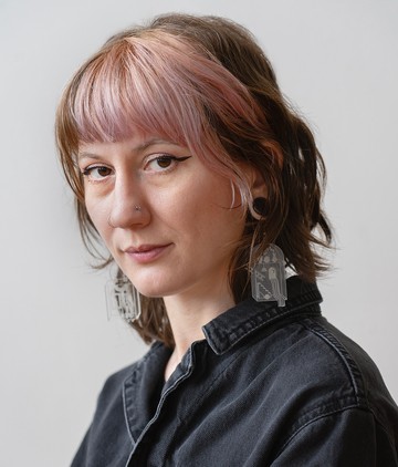 Aunna  Moriarty Headshot 8:10 Px