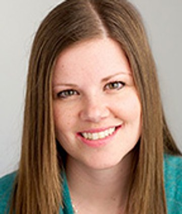 Julie Bianchi Headshot