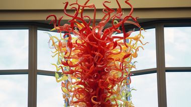 Chihuly glass sculpture