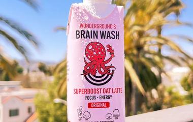 A pink container of Wunderground Brain Wash coffee