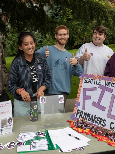 students at the Fall Involvement Fair