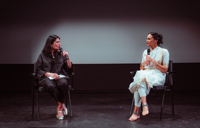Sonora Jha and Doshi on stage