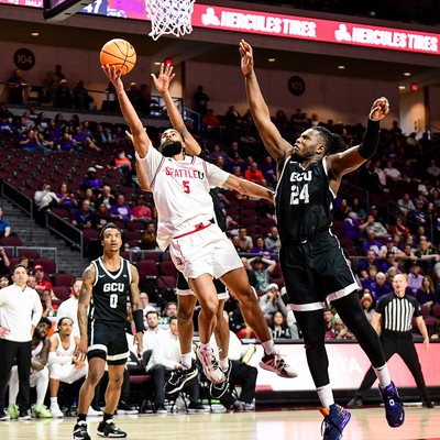 Tyson scoring with a lay up for the Seattle University Redhawks basketball team