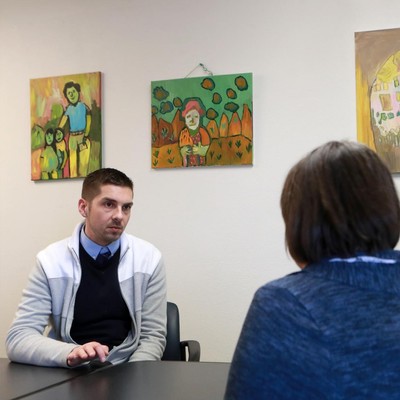 A discussion between two students