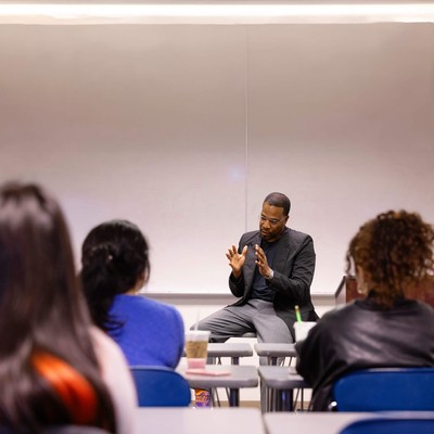 Taco Bell CEO Sean Tresvant in a marketing class at Albers