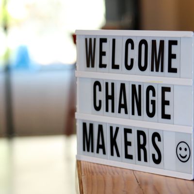 Change Maker Sign