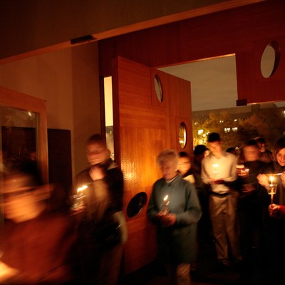 A group of people in a room.