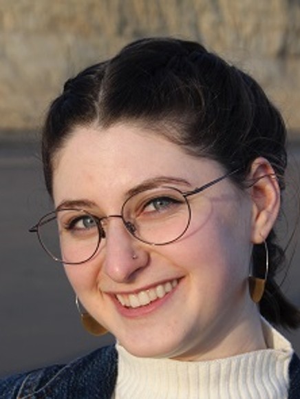 Emily Wert headshot