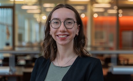 Upperbody headshot of Sophia Hampton