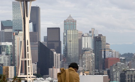 The space needle during a cloudy day