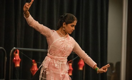 International dinner - Student Dancing