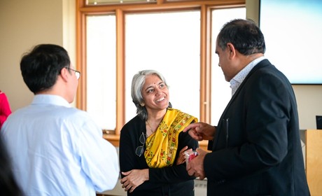 Bosanko Lecturer Aparna Swahney