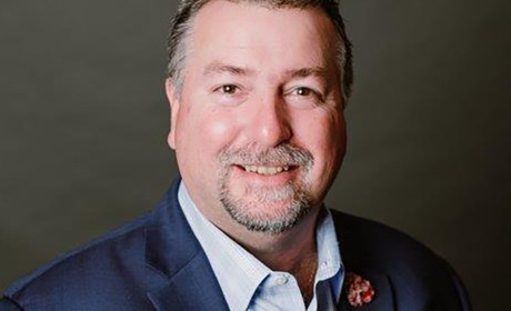Sean Murphy Headshot