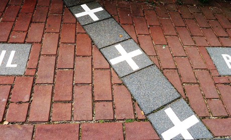 Creative street ground
