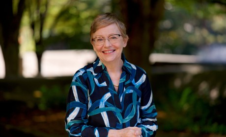 Dr. Maura Mast