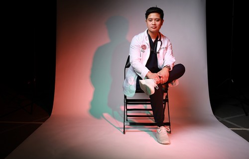 A Nursing student sitting