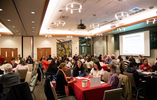 Students and alumni at a mentoring event