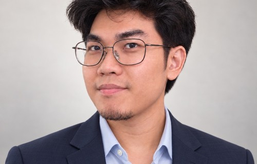 Student Spotlight Nguyen, Duy Headshot copy 2.jpeg