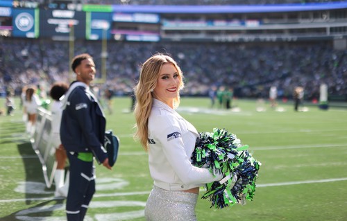 Seahawks dancer photo