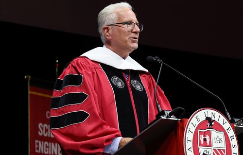 Tod Leiweke commencement photo