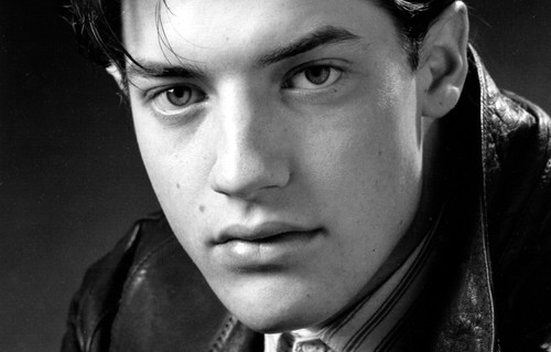 Brendan Fraser headshot