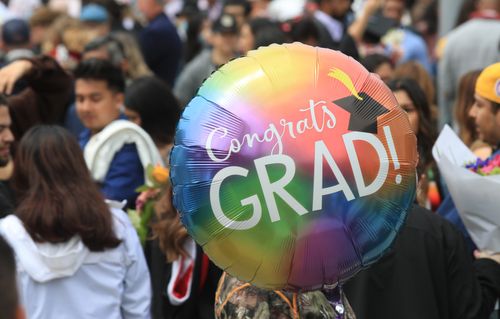 Congrats grad balloon at commencement