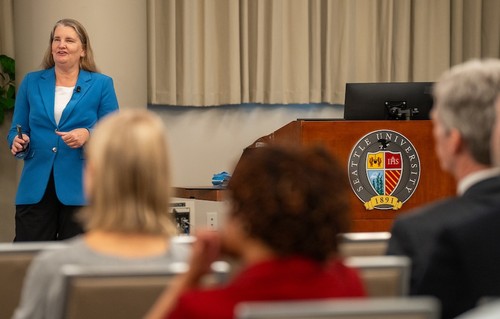 Jean Twenge on campus