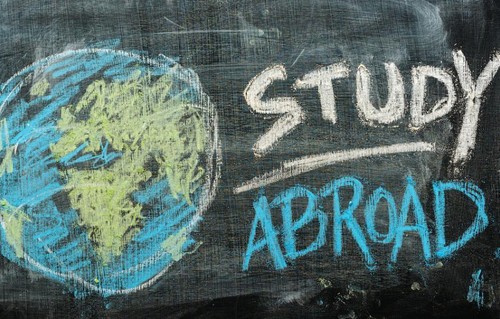 Graphic showing Study Abroad
