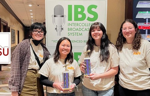 KXSU’s (l-r) Kate Watanabe, Megan Okuma, Ella Rustin and Diana Sambotin at this year’s Intercollegiate Broadcasting System Conference in New York City.