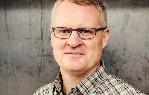 Headshot of Eric Artz