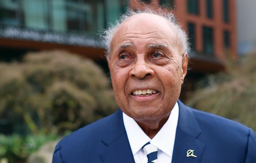 Portrait of Willie Aikens, former Boeing executive