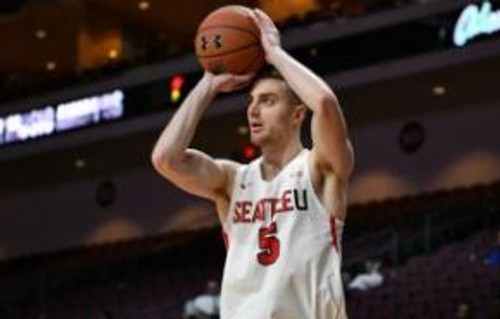 Basketball player shooting the ball