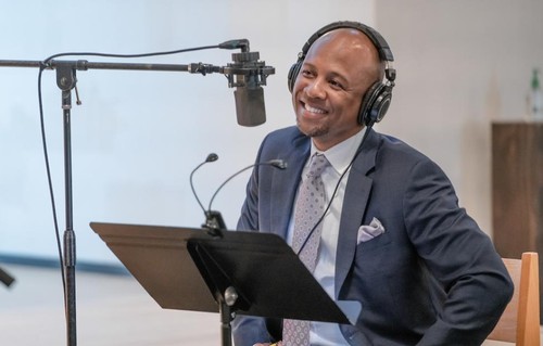 Professor Quinton Morris hosts his live Classical KING FM show at SU.