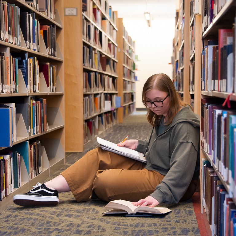 Lemieux Library and McGoldrick Learning Commons, photo 7